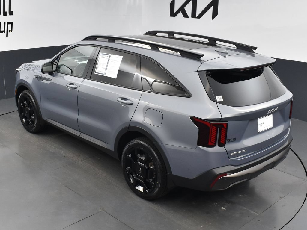 Certified 2024 Kia Sorento SX Prestige w/ Sage Leather Package AWD/4WD image 12