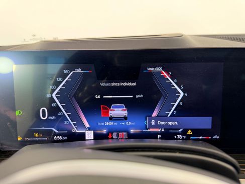 Certified 2024 BMW X5 sDrive40i w/ M Sport Package image 31