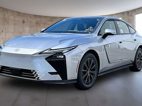 New 2026 Lexus ES 500e AWD/4WD image 2