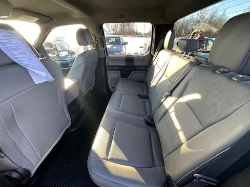 Used 2018 Ford F350 XL w/ Power Equipment Group image 28