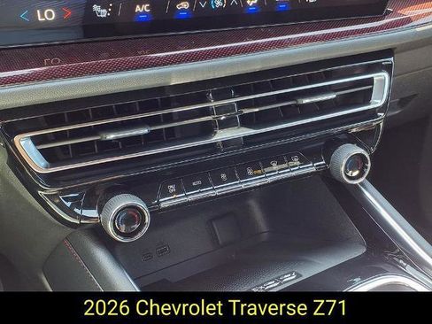 New 2026 Chevrolet Traverse Z71 w/ Enhanced Driving Package AWD/4WD image 5
