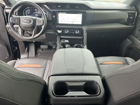 Used 2024 GMC Sierra 1500 AT4 w/ Technology Package image 21