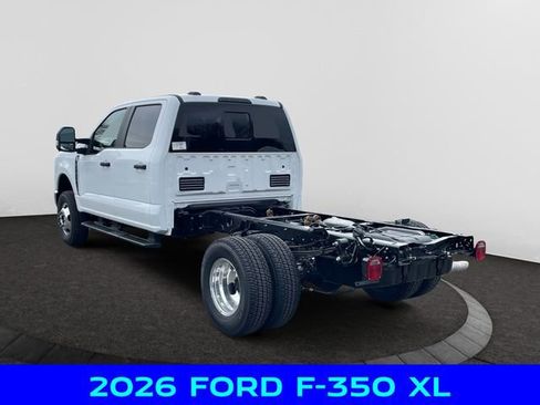 New 2026 Ford F350 XL w/ XL Chrome Package image 3