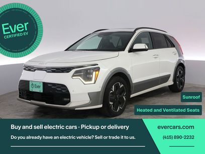 Used 2024 Kia Niro Wave w/ Wave Preserve Package