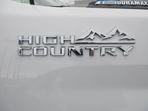 Certified 2022 Chevrolet Silverado 3500 High Country w/ Safety Package II image 12