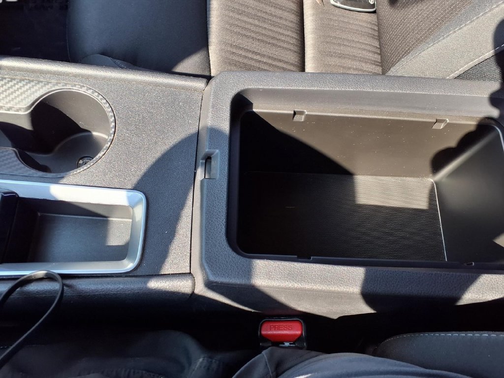Used 2025 Nissan Altima 2.5 SV FWD image 13