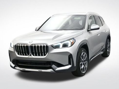 New 2026 BMW X1 xDrive28i w/ Technology Package AWD/4WD image 9