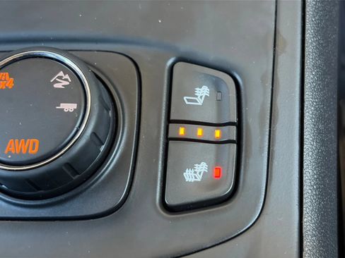 Used 2020 GMC Terrain SLT w/ Preferred Package AWD/4WD image 25