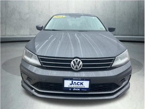 Used 2018 Volkswagen Jetta Wolfsburg Edition FWD image 10