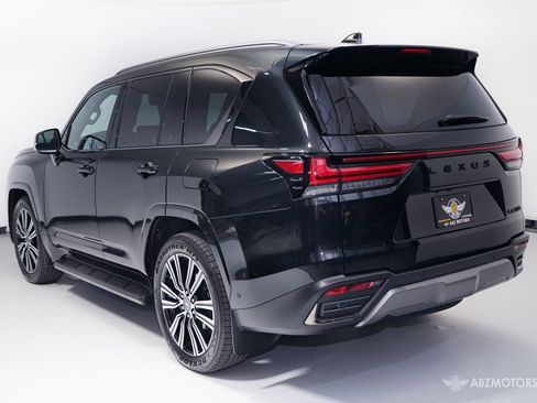 Used 2026 Lexus LX 700h Luxury AWD/4WD image 6