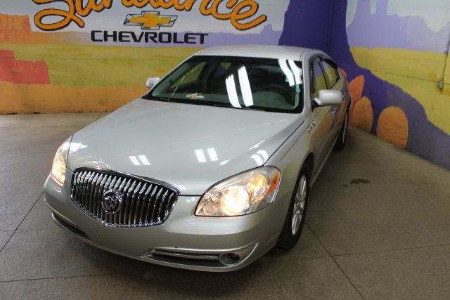 Used 2011 Buick Lucerne CXL w/ Driver Confidence Package FWD image 4