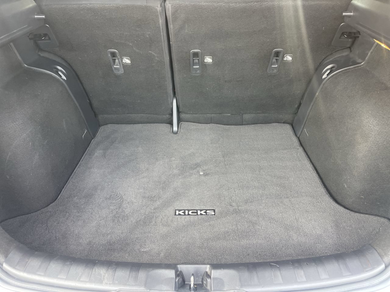 Used 2023 Nissan Kicks S FWD image 22