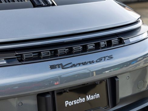 Certified 2025 Porsche 911 Carrera GTS RWD image 21