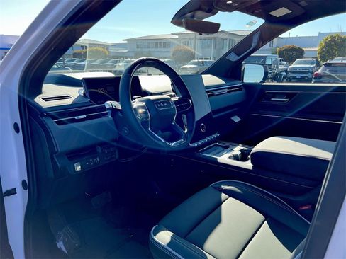 Used 2026 GMC Sierra EV AT4 w/ AT4 Premium Package image 10