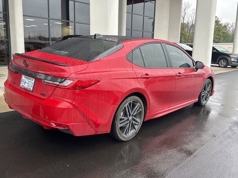 Used 2025 Toyota Camry XSE image 7