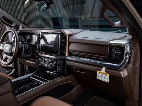 Used 2026 Ford F250 4x4 Crew Cab Super Duty image 18