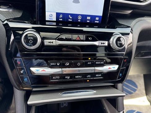 Used 2023 Ford Explorer ST w/ Equipment Group 401A AWD/4WD image 19