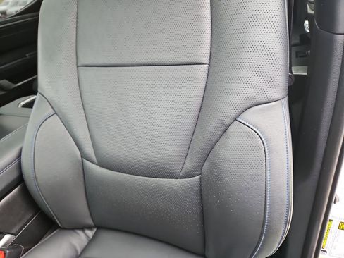 Used 2022 Toyota Tundra Platinum image 17