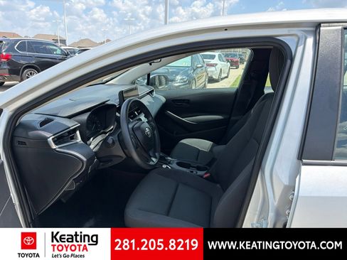 Used 2024 Toyota Corolla LE FWD image 9