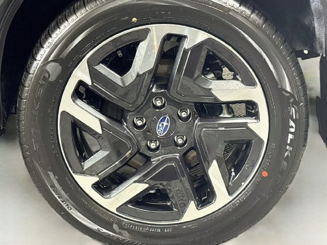 New 2026 Subaru Forester Touring AWD/4WD image 31