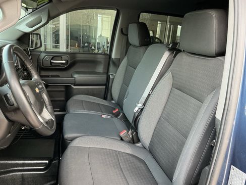 Used 2019 Chevrolet Silverado 1500 LT w/ All-Star Edition image 28
