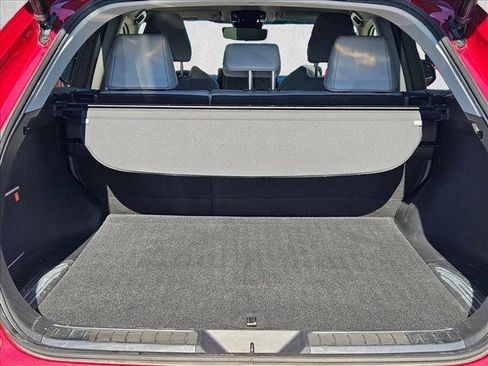 Used 2021 Toyota Venza Limited image 6