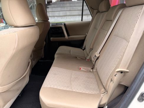 Used 2010 Toyota 4Runner SR5 AWD/4WD image 11