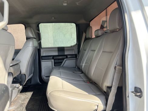 Used 2019 Ford F250 XL w/ Power Equipment Group AWD/4WD image 20