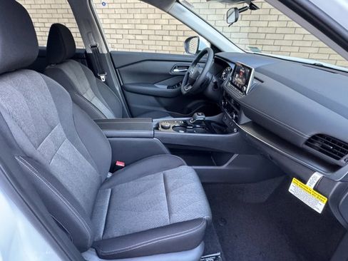 New 2026 Nissan Rogue SV image 7