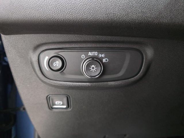 Used 2024 GMC Terrain SLE w/ Driver Convenience Package AWD/4WD image 24