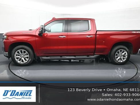 Used 2022 Chevrolet Silverado 1500 LTZ w/ LTZ Premium Package AWD/4WD image 2
