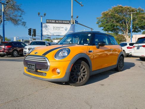 Used 2015 MINI Cooper 2-Door Hardtop FWD image 1