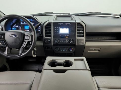 Used 2022 Ford F350 XL w/ Power Equipment Group AWD/4WD image 21