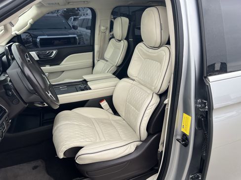 Used 2021 Lincoln Navigator Black Label image 14