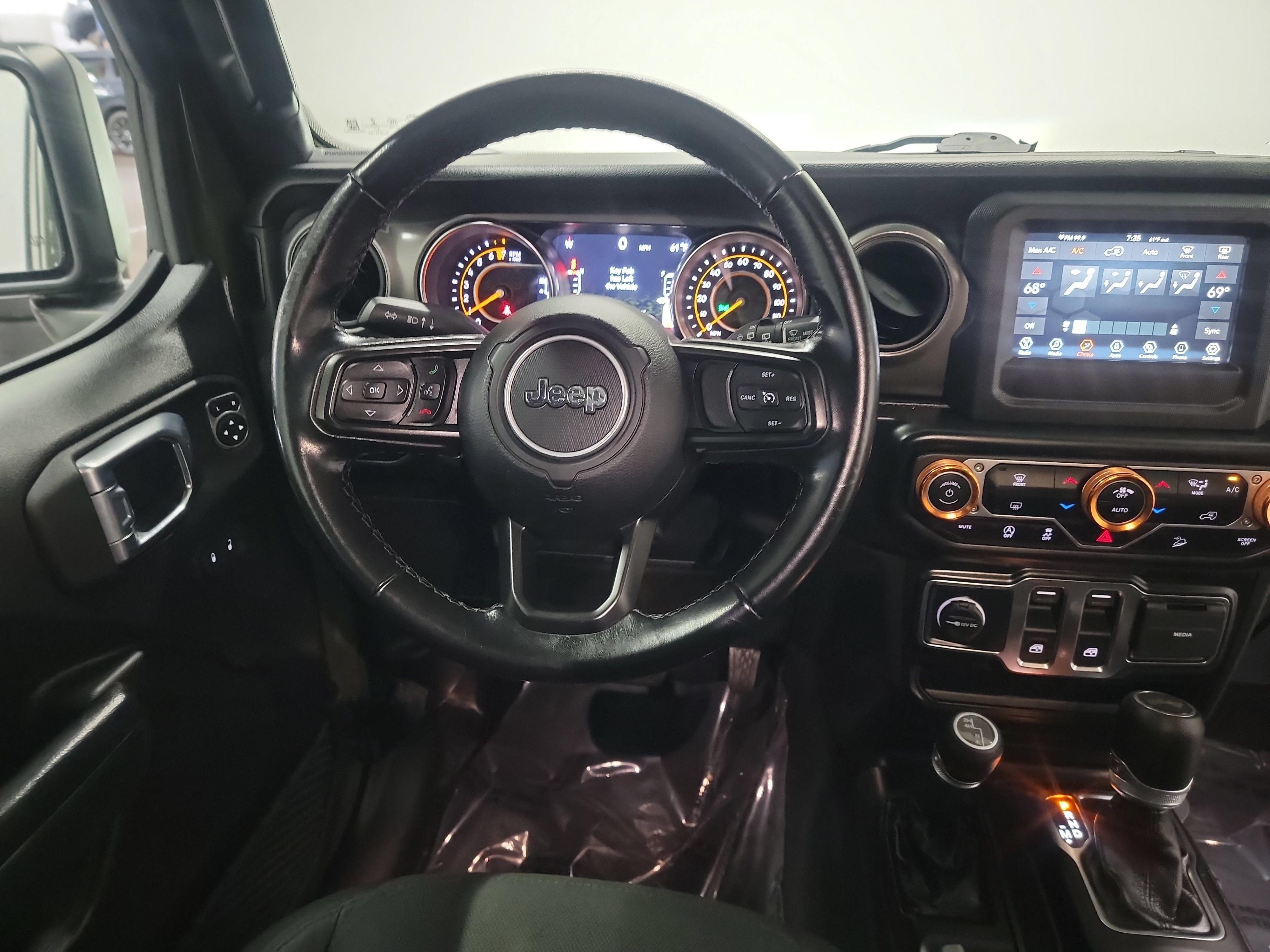 Used 2021 Jeep Wrangler Sport AWD/4WD image 16