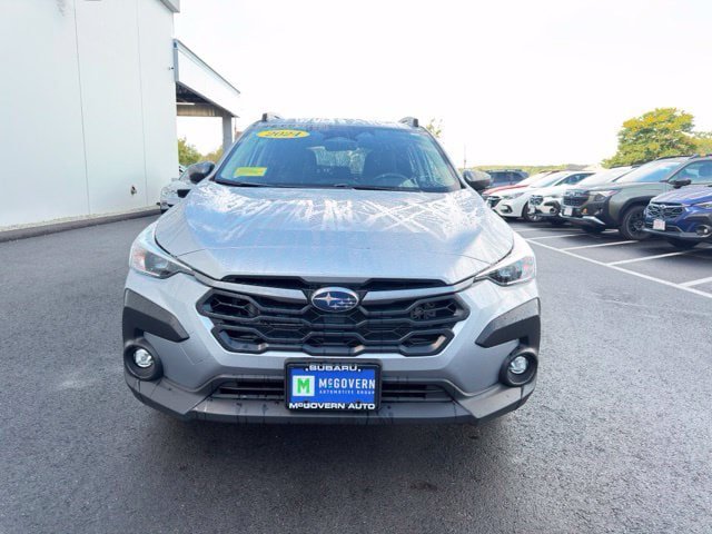 Used 2024 Subaru Crosstrek 2.0i Premium AWD/4WD image 3