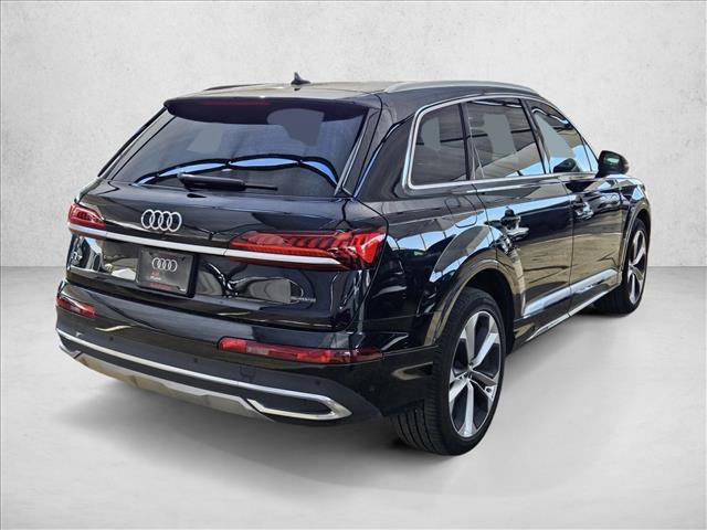 Used 2023 Audi Q7 3.0T Premium Plus w/ Premium Plus Package AWD/4WD image 5