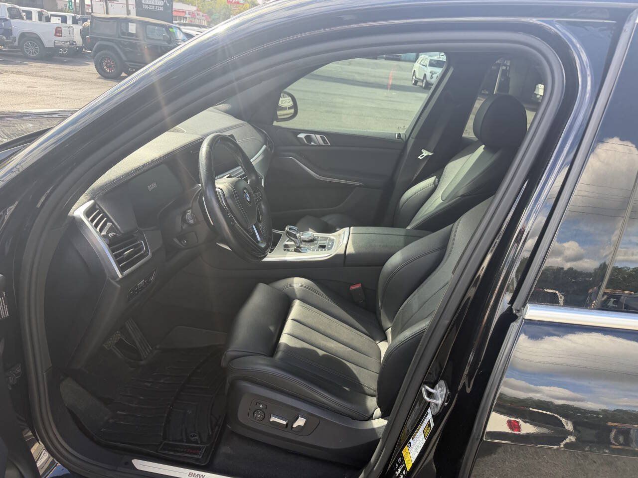 Used 2019 BMW X5 xDrive40i w/ Premium Package 2 AWD/4WD image 17
