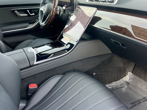 New 2026 Mercedes-Benz S 500 4MATIC image 17