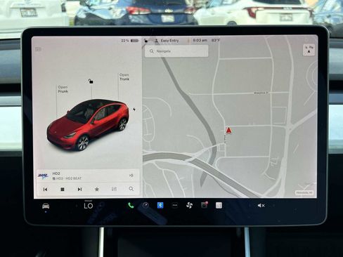 Used 2021 Tesla Model Y 2WD image 10