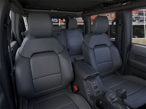 New 2025 Ford Bronco Big Bend w/ Black Diamond Package image 10