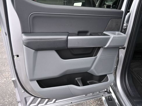 Used 2024 Ford F150 XLT w/ Mobile Office Package image 17