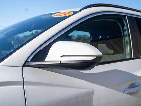 Used 2023 Hyundai Tucson SEL image 9