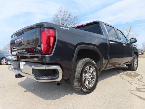 Used 2025 GMC Sierra 1500 SLT AWD/4WD image 24