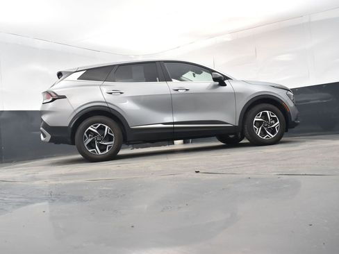 Certified 2024 Kia Sportage LX image 28