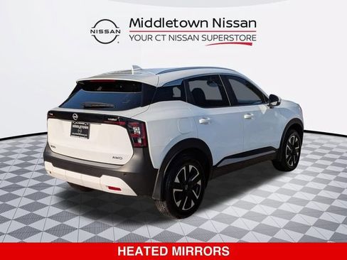 Certified 2025 Nissan Kicks SV w/ SV Premium Package AWD/4WD image 4
