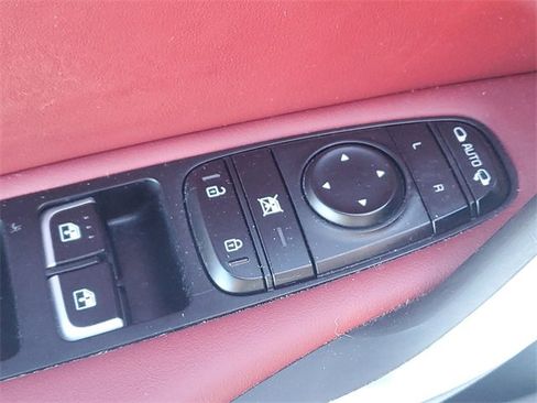 Used 2019 Kia Stinger GT2 image 17