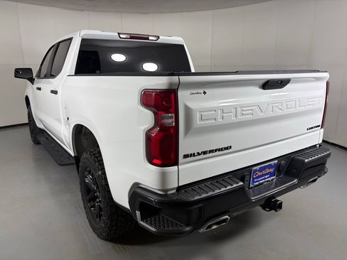 Used 2021 Chevrolet Silverado 1500 Custom Trail Boss image 12