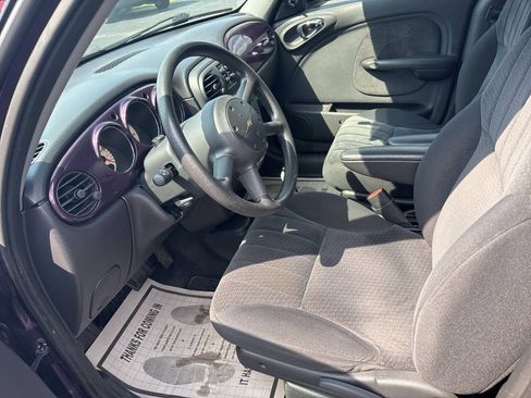 Used 2004 Chrysler PT Cruiser FWD image 6