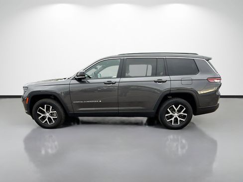 Used 2024 Jeep Grand Cherokee L Limited w/ Luxury Tech Group II image 6